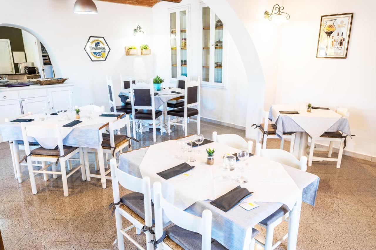 Hotel The Flash - Venturina Terme Bagian luar foto