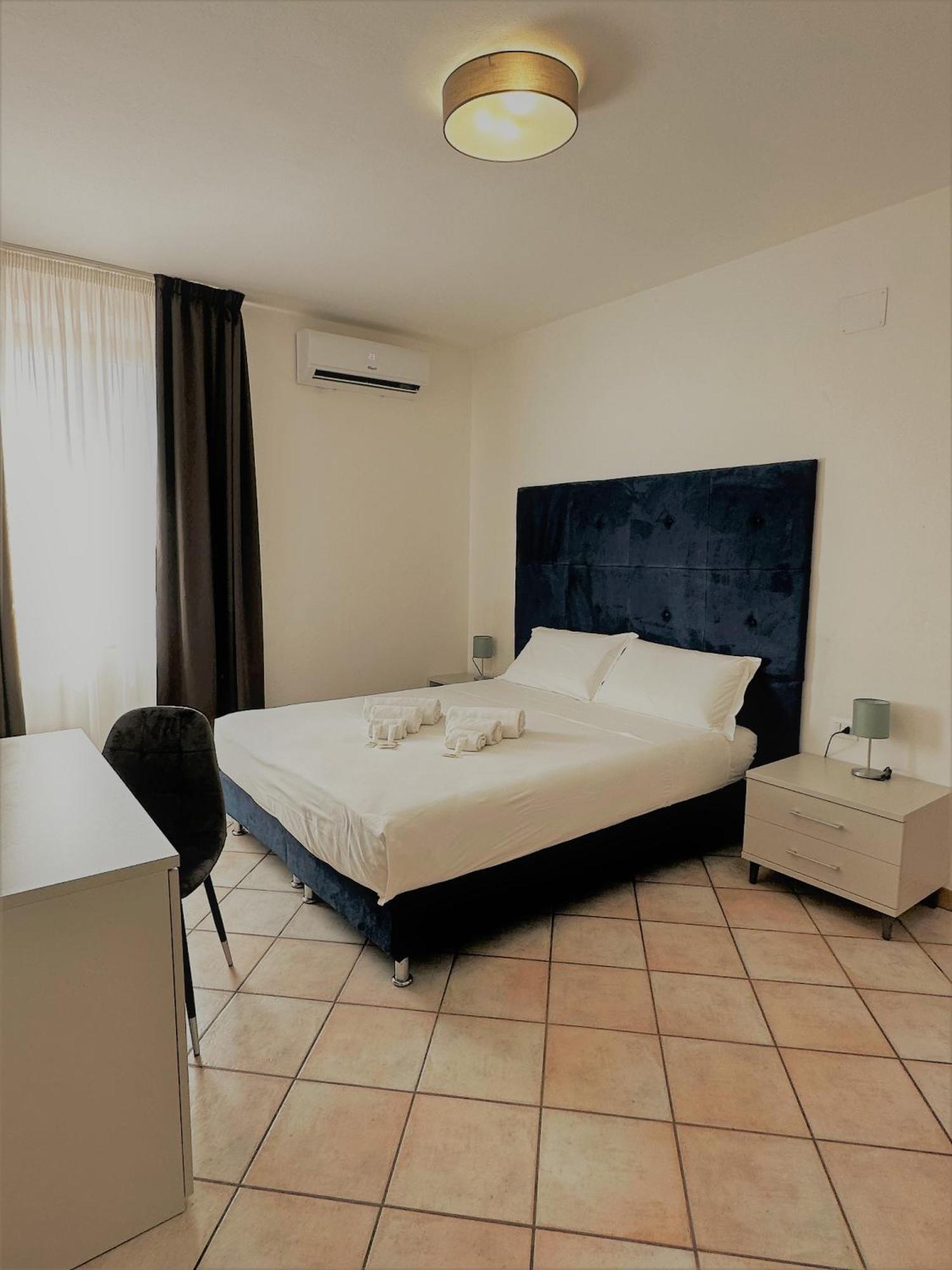 Hotel The Flash - Venturina Terme Bagian luar foto